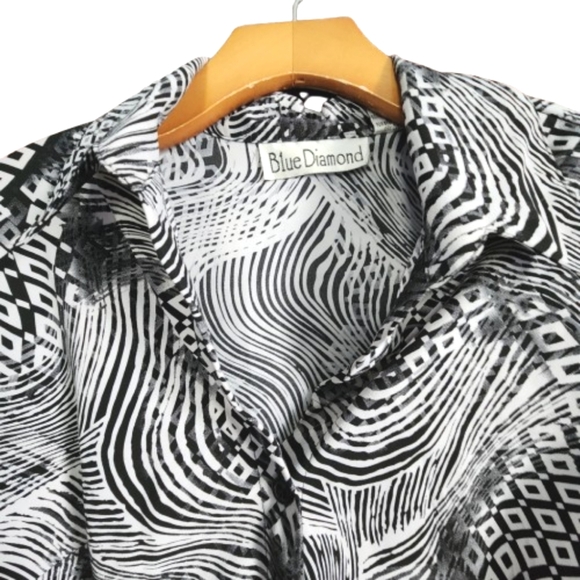 Womens M Blue Diamond Black & White Weird Girl Abstract Whimsigoth Button Shirt - Picture 4 of 5